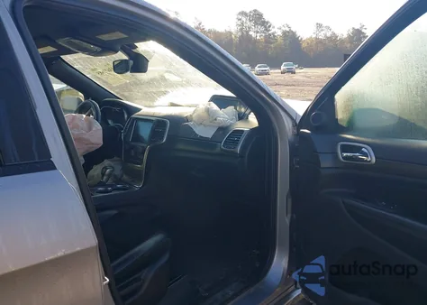 2018 Jeep Grand Cherokee Altitude 4X4 из США, поврежденный, VIN 1C4RJFAG3JC214371